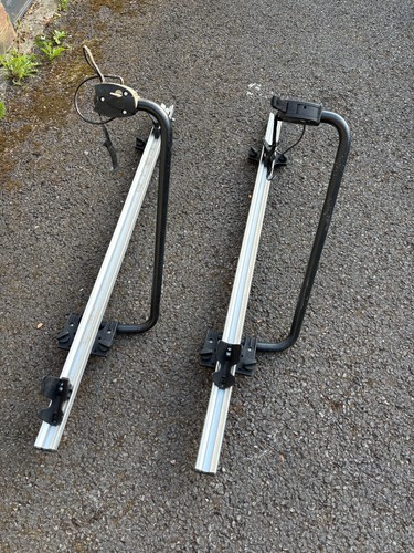 Thule bike carriers - , good