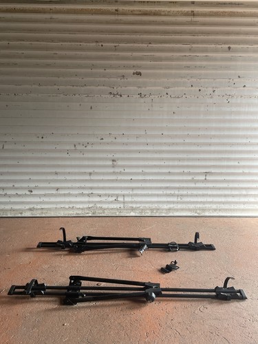 Thule twin roof mounted bike - roof,